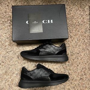 Coach ‘Tech Runners’